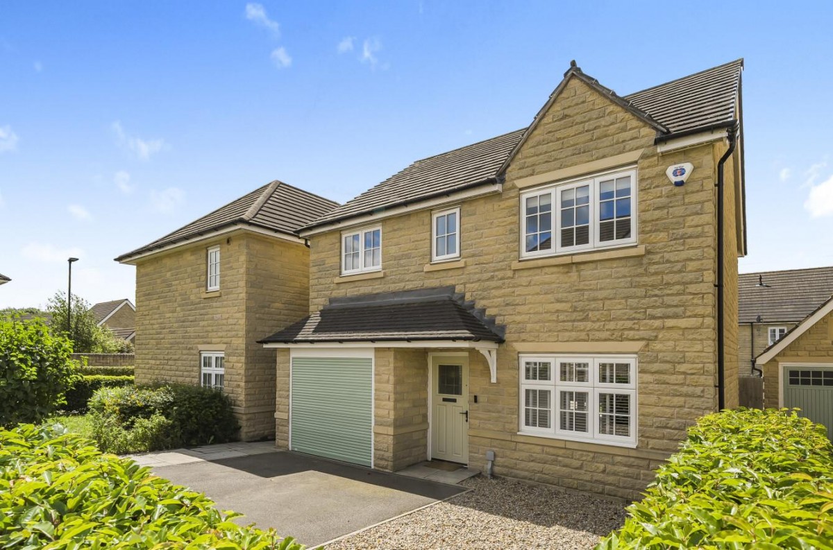 Bletchley Road, Horsforth, LS18 4FG