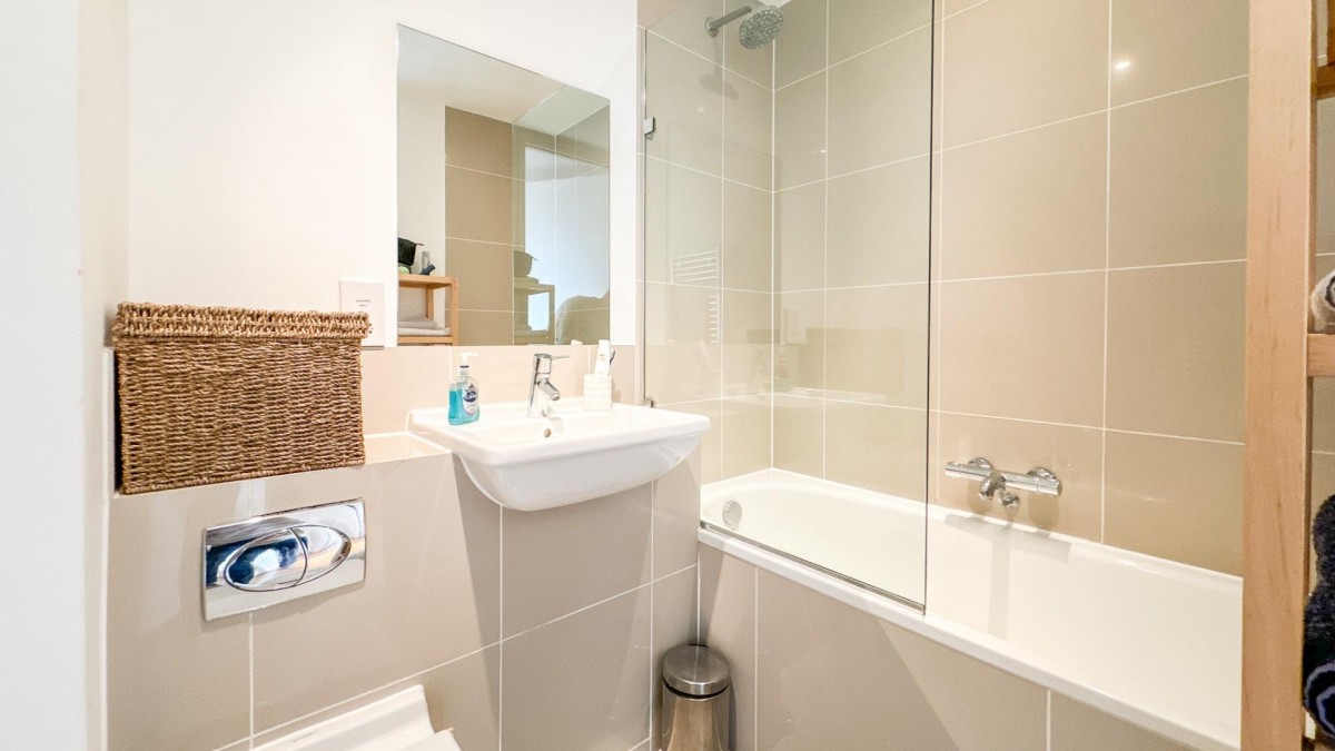 Airpoint, Skypark Road, Bedminster, Bristol, BS3