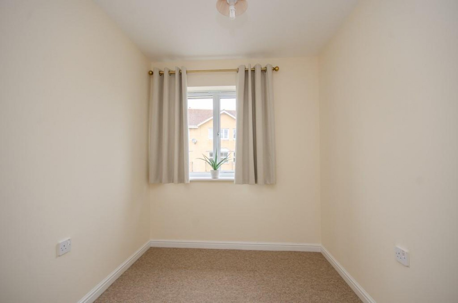 Baynton Meadow, Emersons Green, Bristol, BS16 7EL