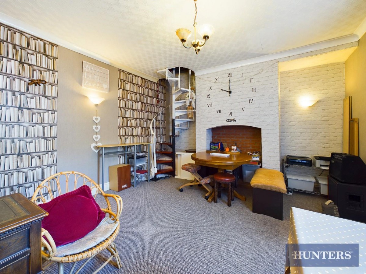 North Marine Road, Scarborough, YO12 7EY