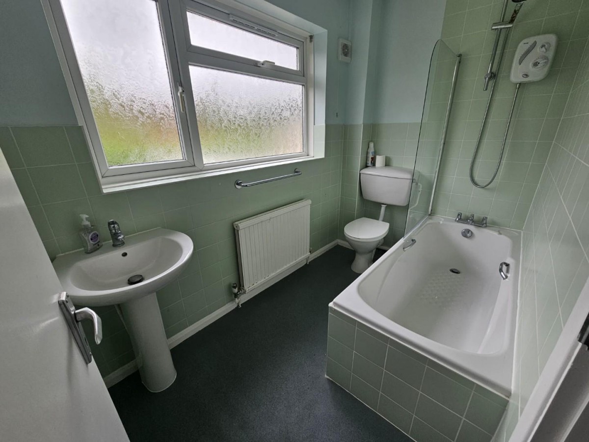 Ratcliffe Close, Uxbridge
