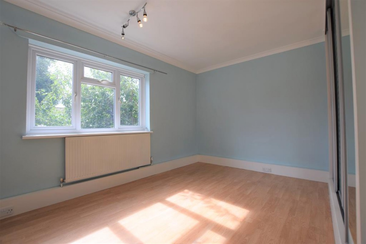 Rush Green Gardens, Romford, RM7