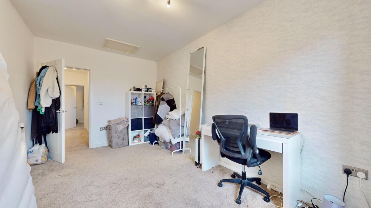 Hennessey Mews, Dagenham, RM8