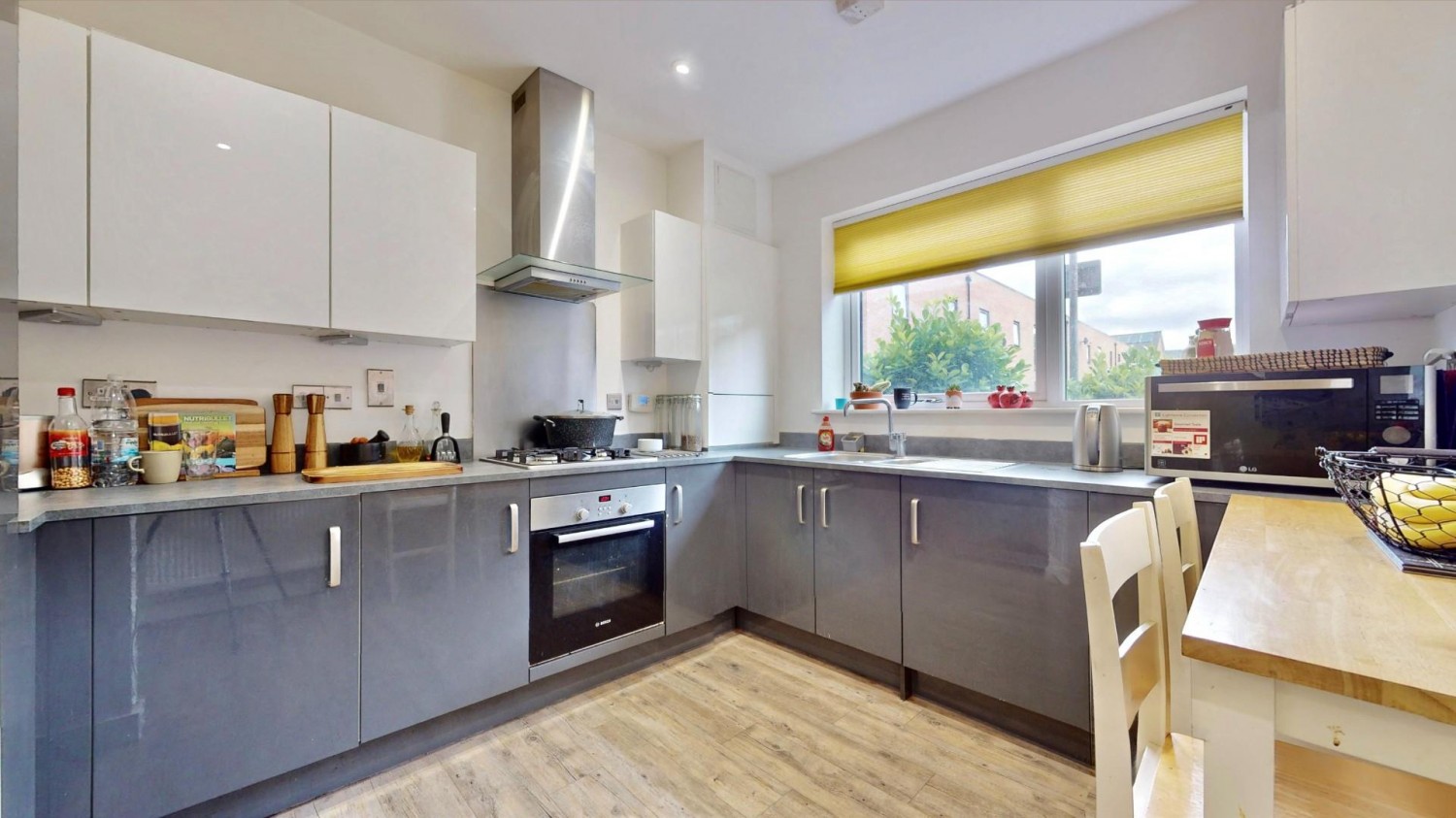 Hennessey Mews, Dagenham, RM8