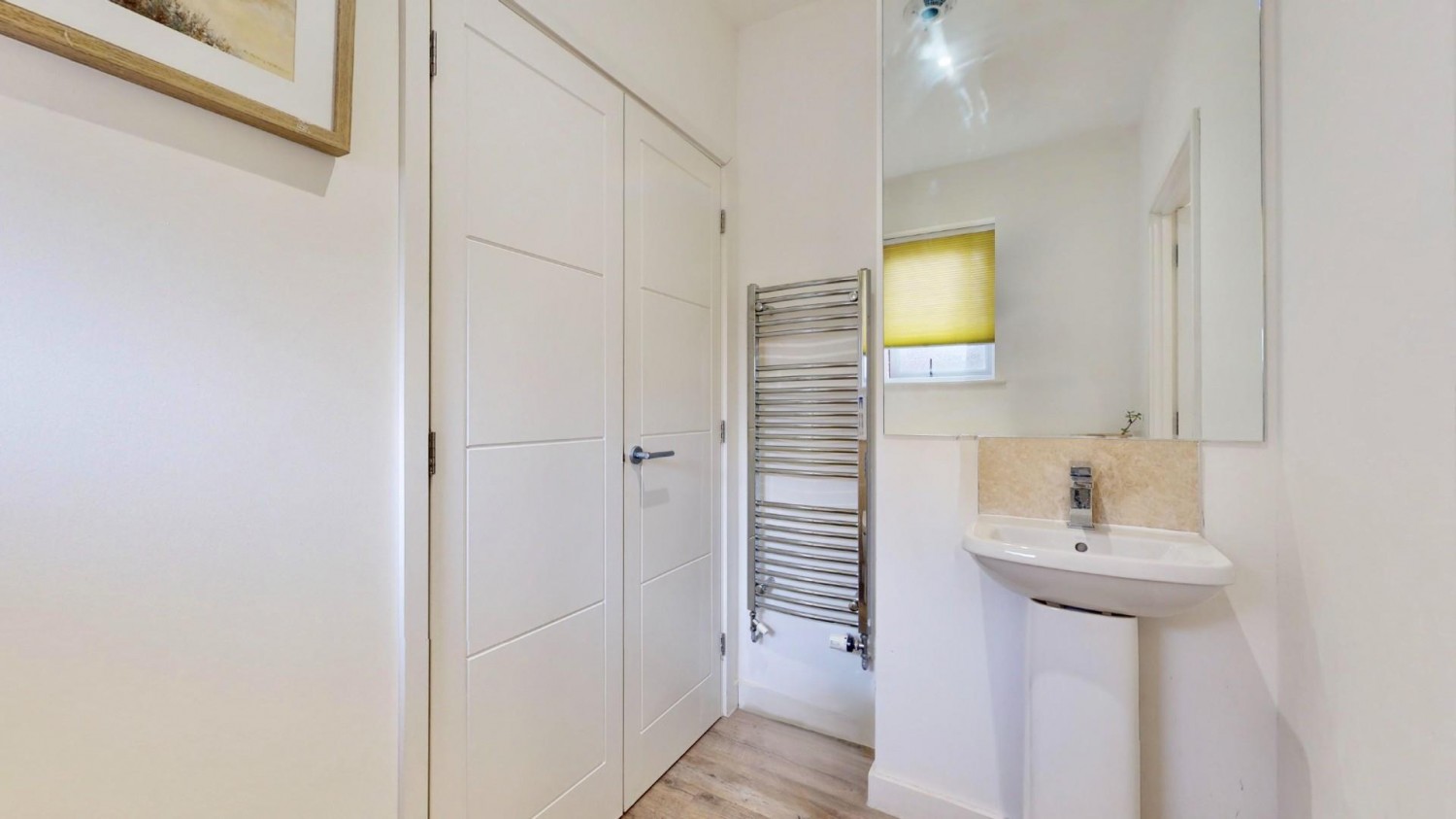 Hennessey Mews, Dagenham, RM8