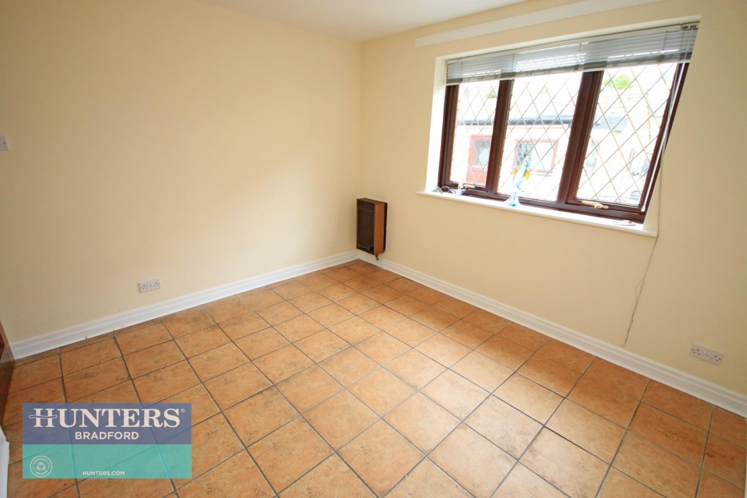 503 & 503A, Sticker Lane, Laisterdyke, Bradford, West Yorkshire, BD4 8RB