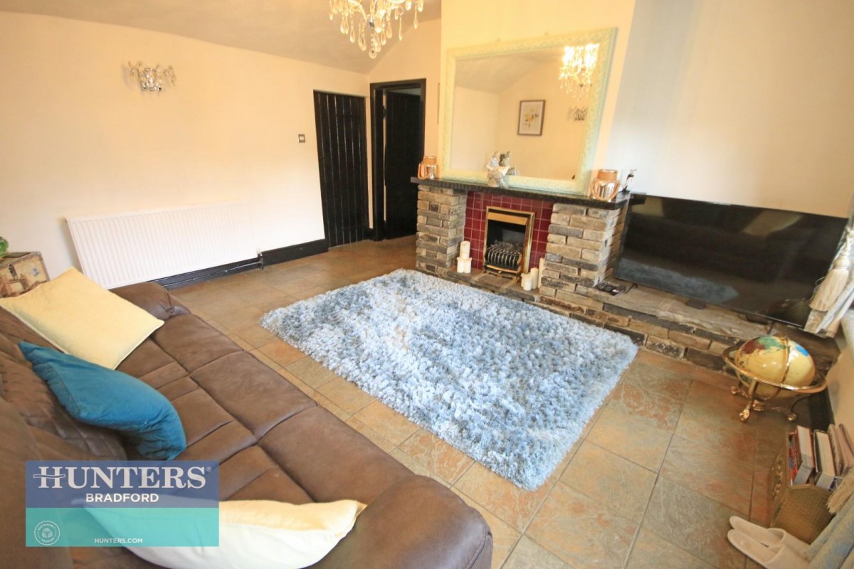 503 & 503A, Sticker Lane, Laisterdyke, Bradford, West Yorkshire, BD4 8RB