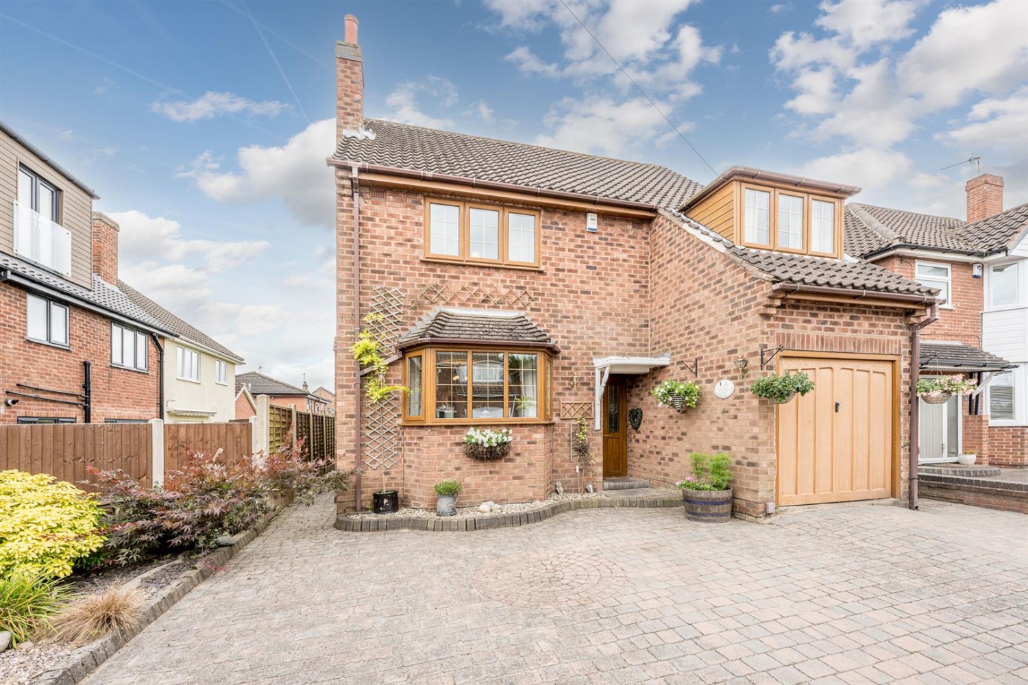 Stewart Road, Kingswinford, DY6 9PS