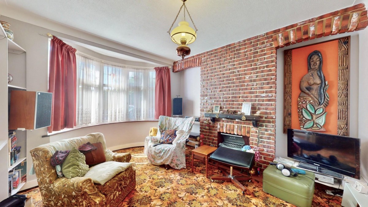 Stanley Avenue, Dagenham, RM8