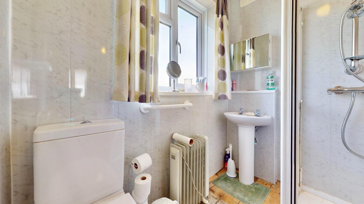 Stanley Avenue, Dagenham, RM8