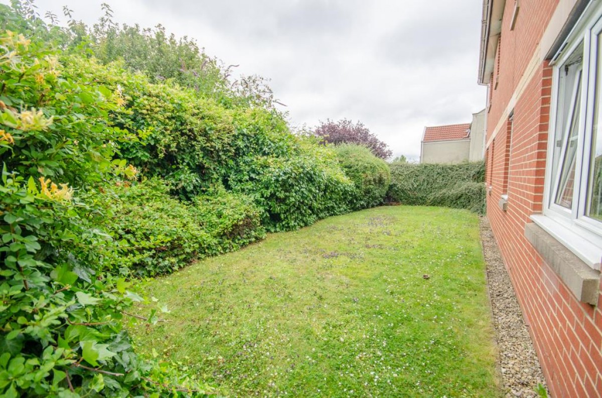9 Queens Road, Ashley Down, Bristol BS7 9HZ