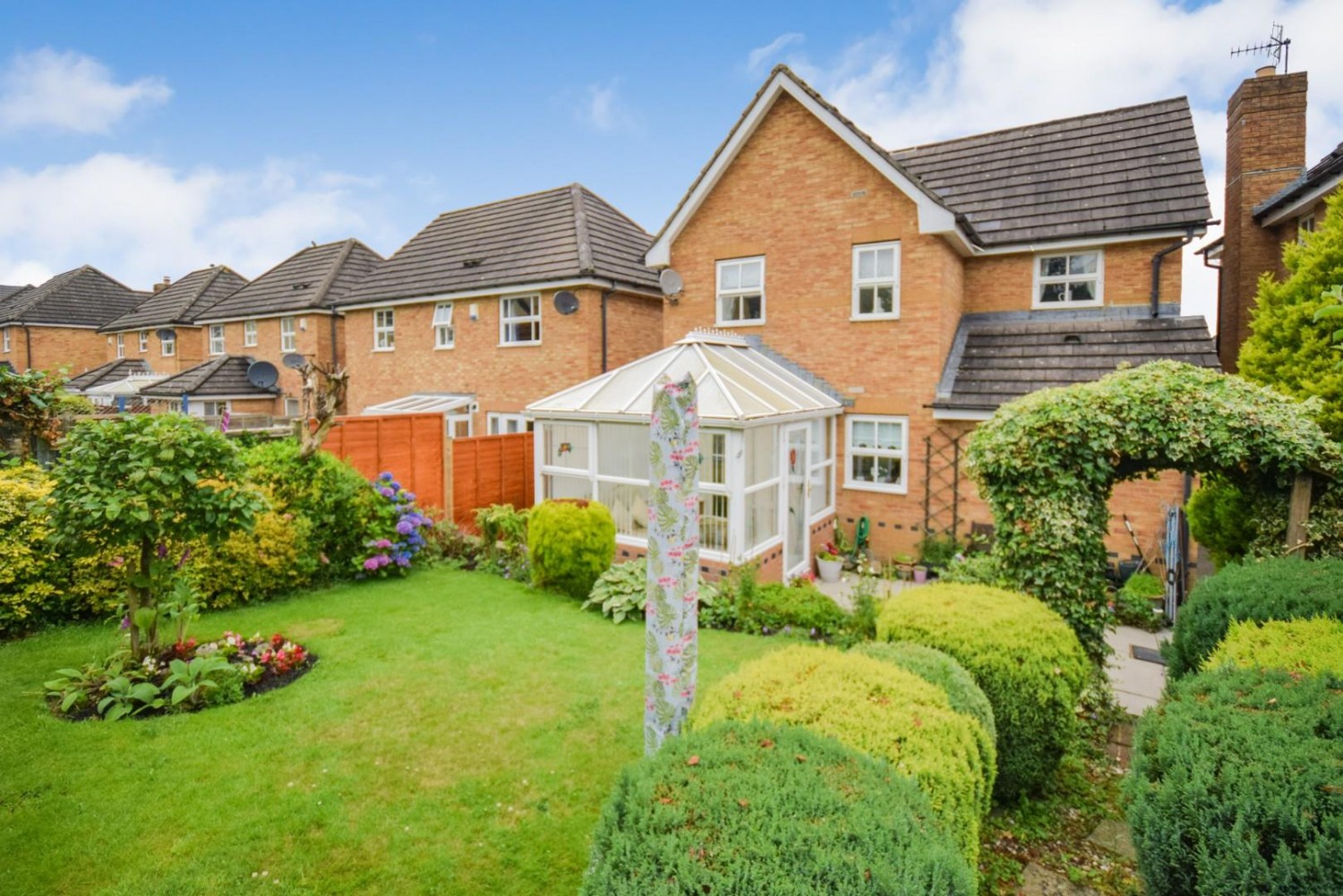 Hornbeam Close, Sandy Lane, Bradford