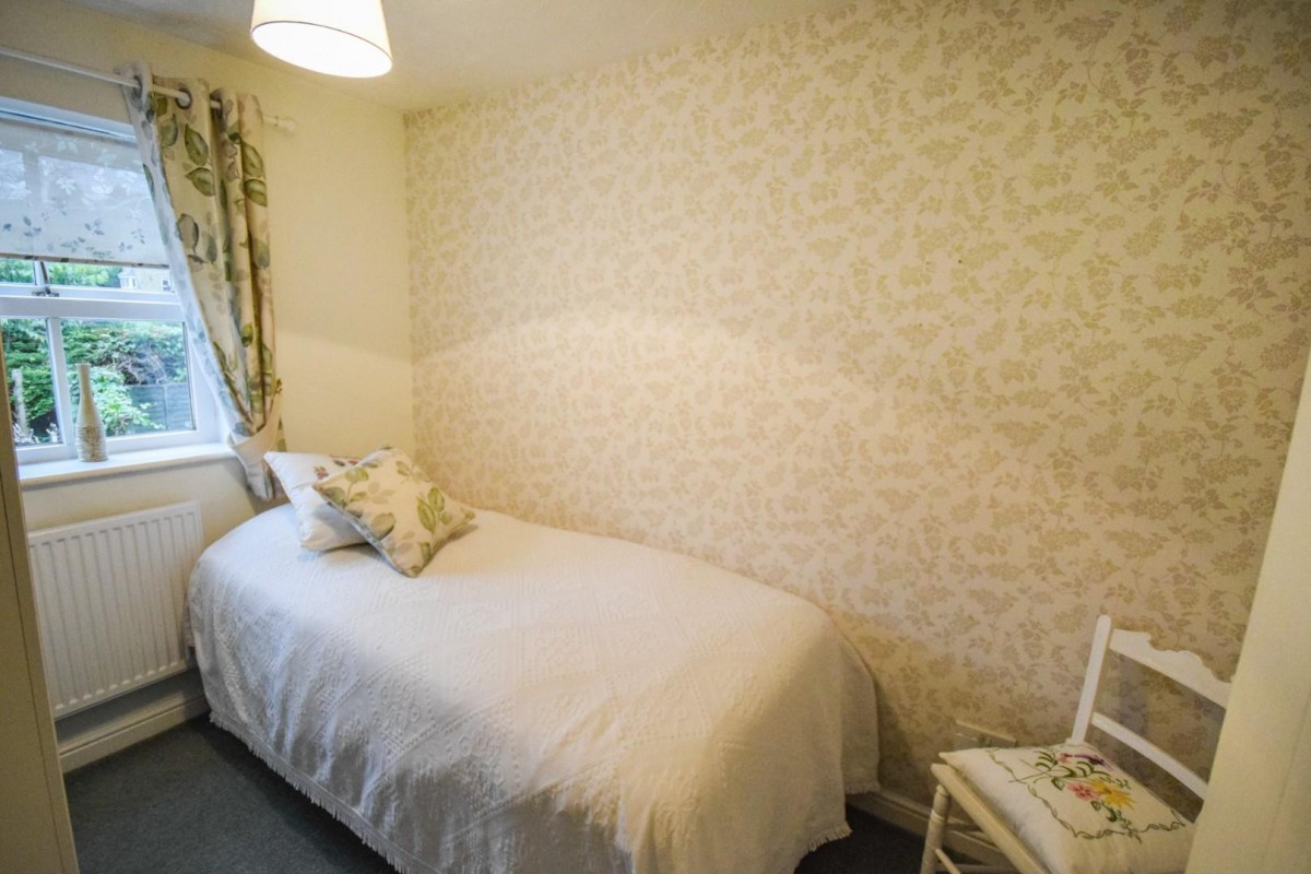 Hornbeam Close, Sandy Lane, Bradford