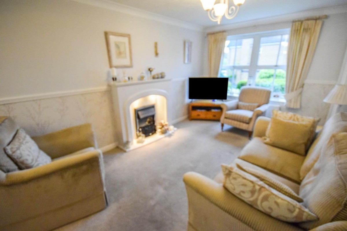 Hornbeam Close, Sandy Lane, Bradford