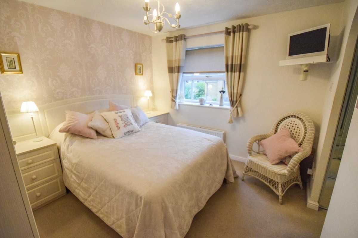 Hornbeam Close, Sandy Lane, Bradford