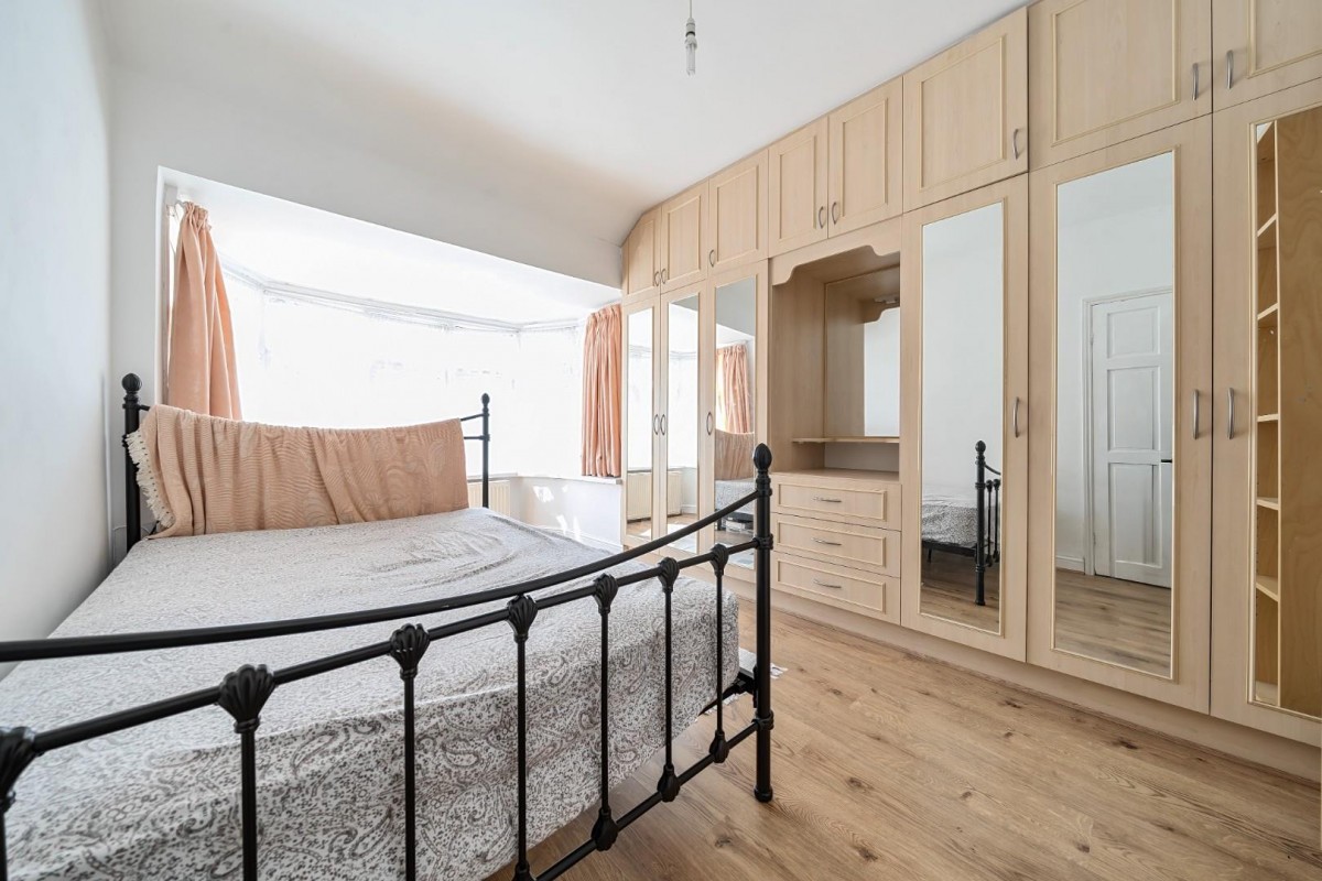 Park Avenue, Southall, UB1 3AP