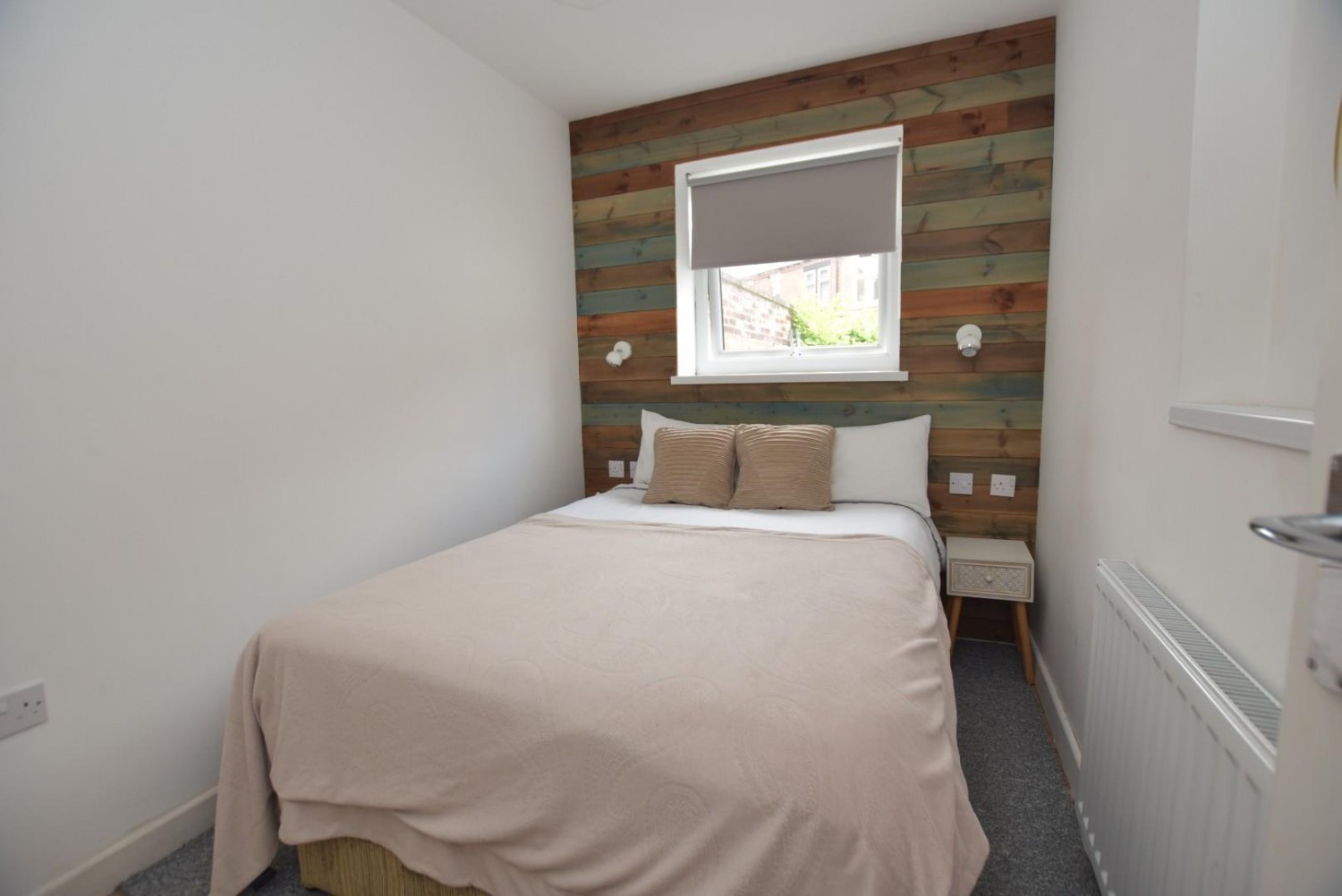 Wharf Lane, Stonegravels, Chesterfield, S41 7NE
