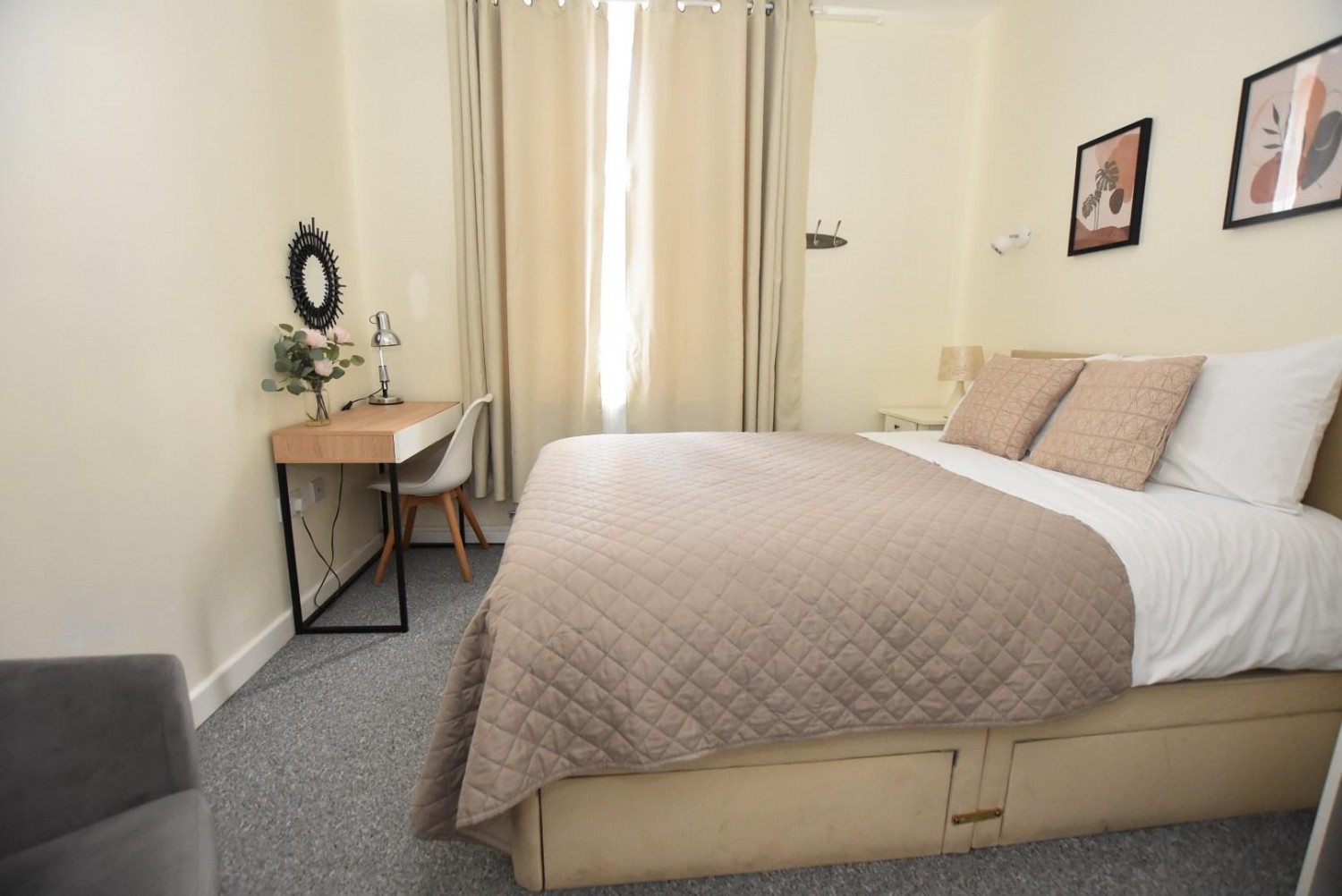Wharf Lane, Stonegravels, Chesterfield, S41 7NE