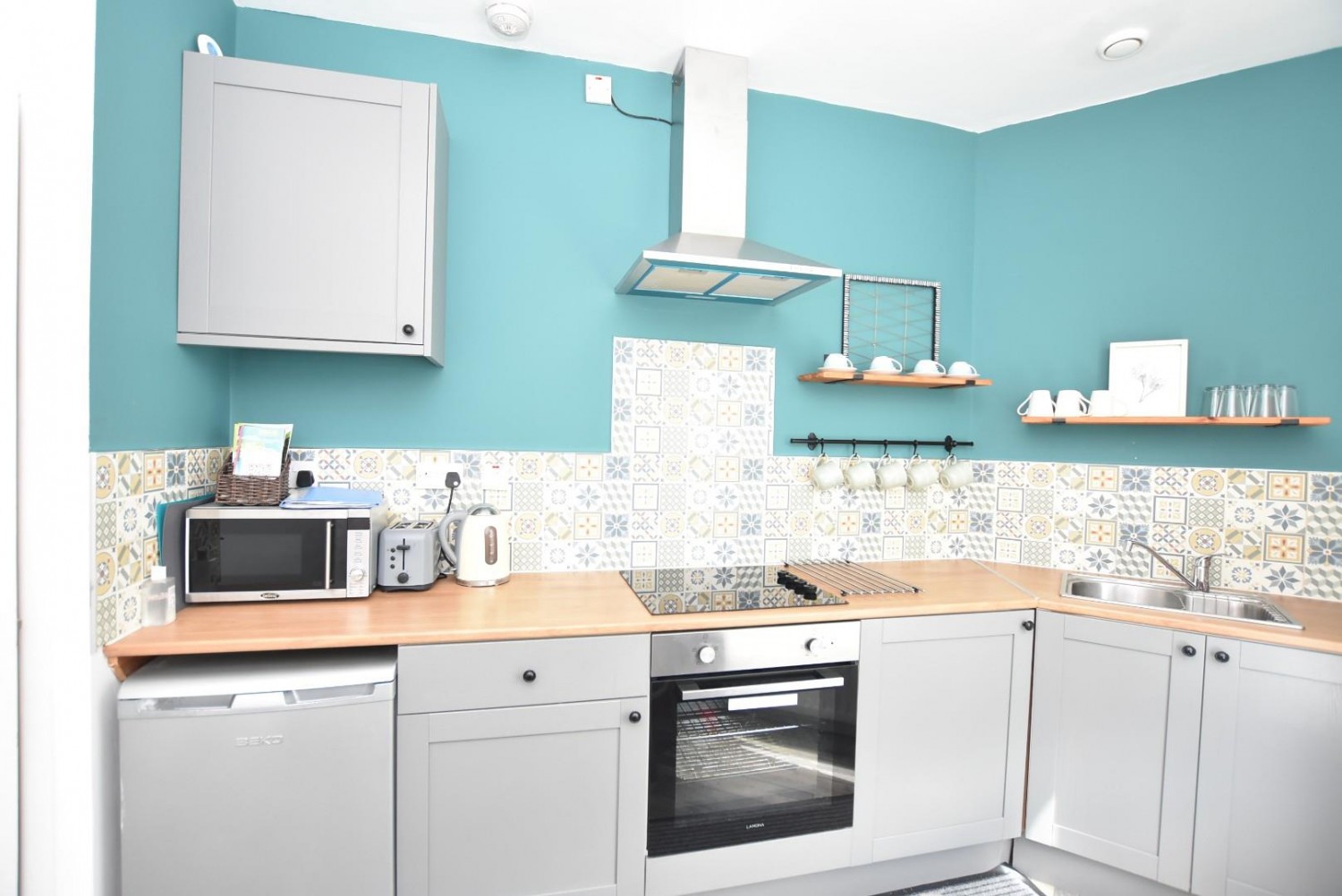 Wharf Lane, Stonegravels, Chesterfield, S41 7NE