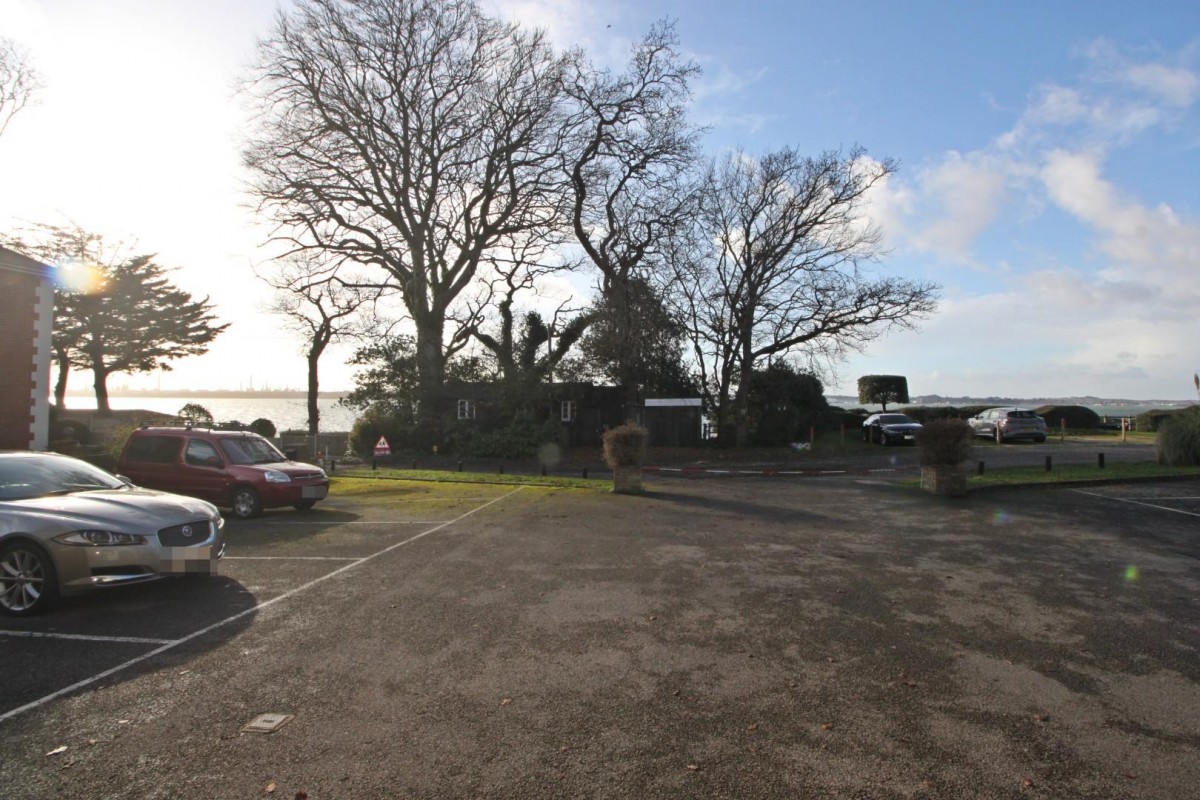 Victoria Road, Netley Abbey, Southampton