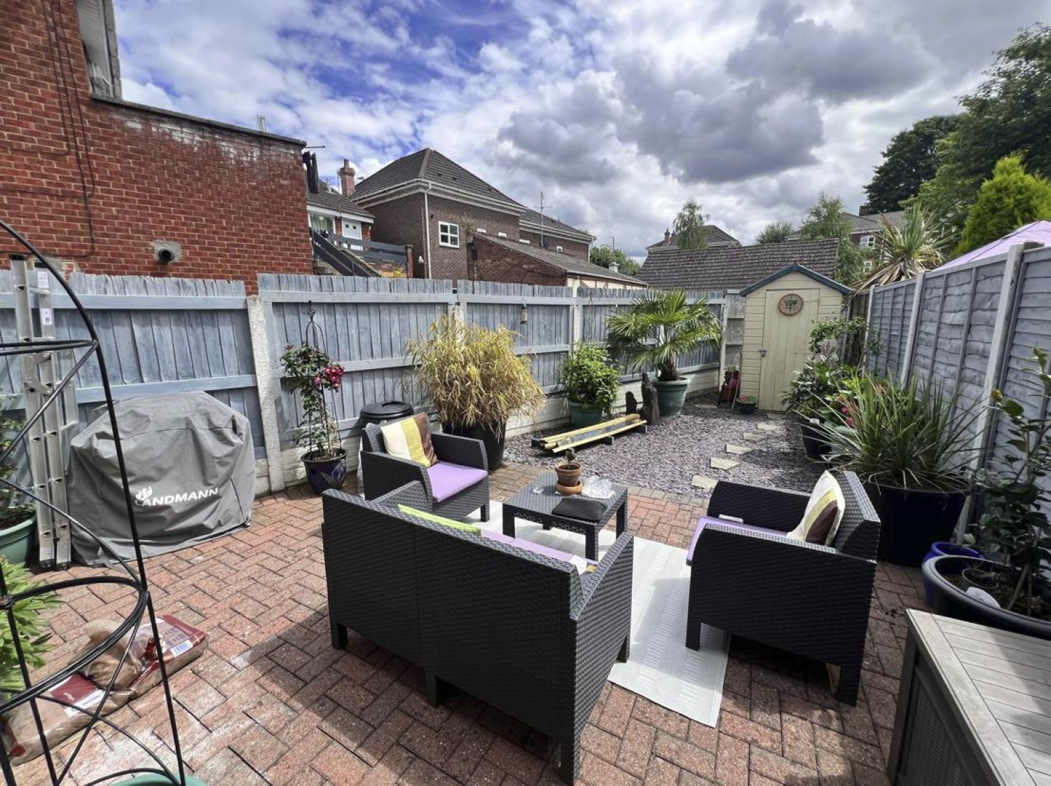 Kinver Street, Wordsley, DY8 5AA