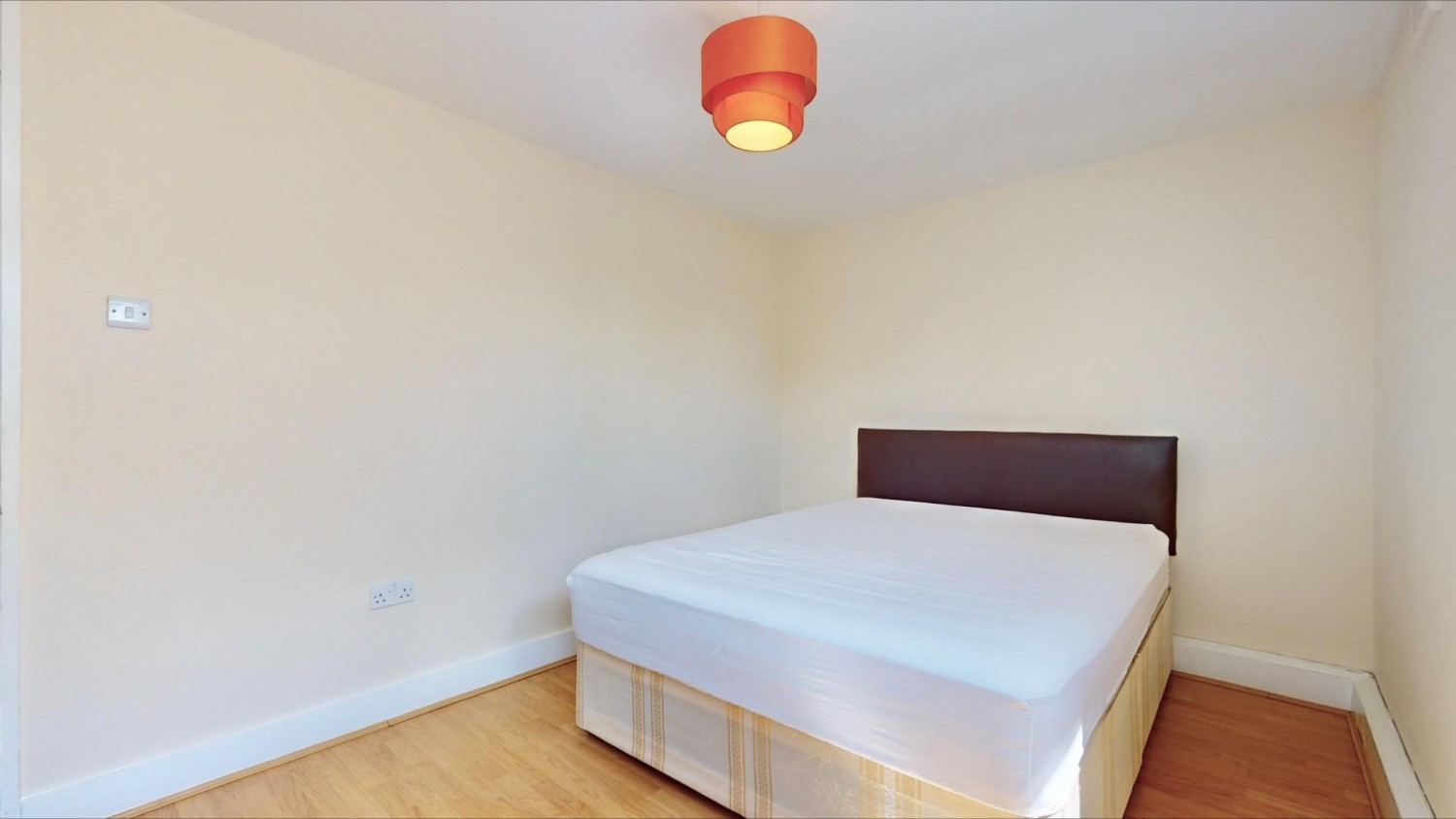 Hatfield Close, Ilford, IG6