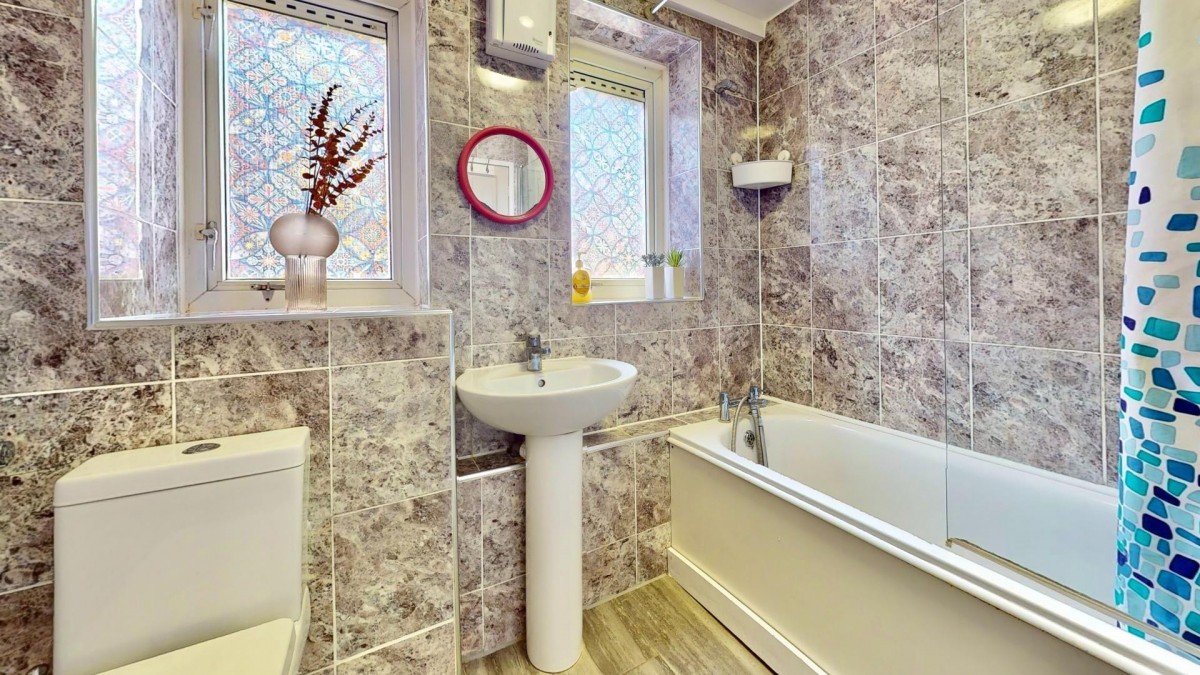 Hatfield Close, Ilford, IG6