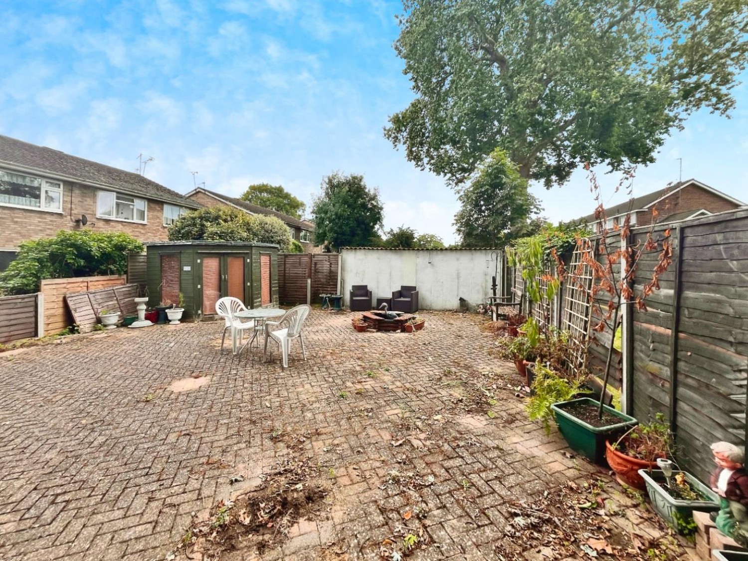 Strawberry Lane, Carshalton