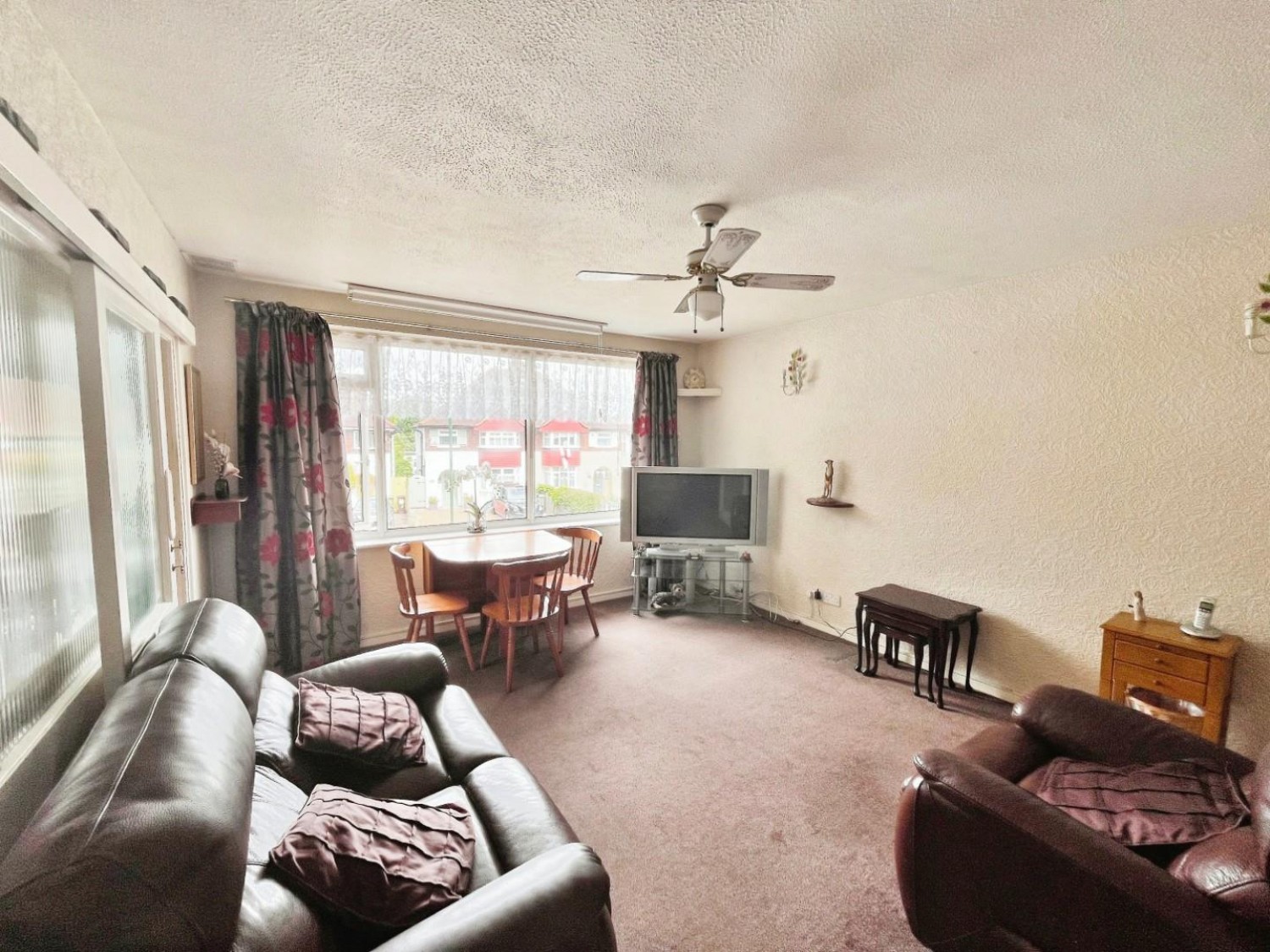 Strawberry Lane, Carshalton