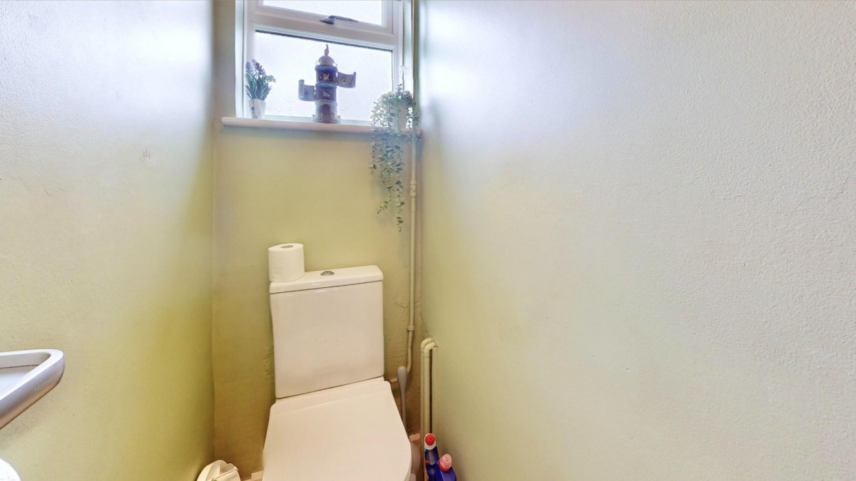Gainsborough Road, Dagenham, RM8