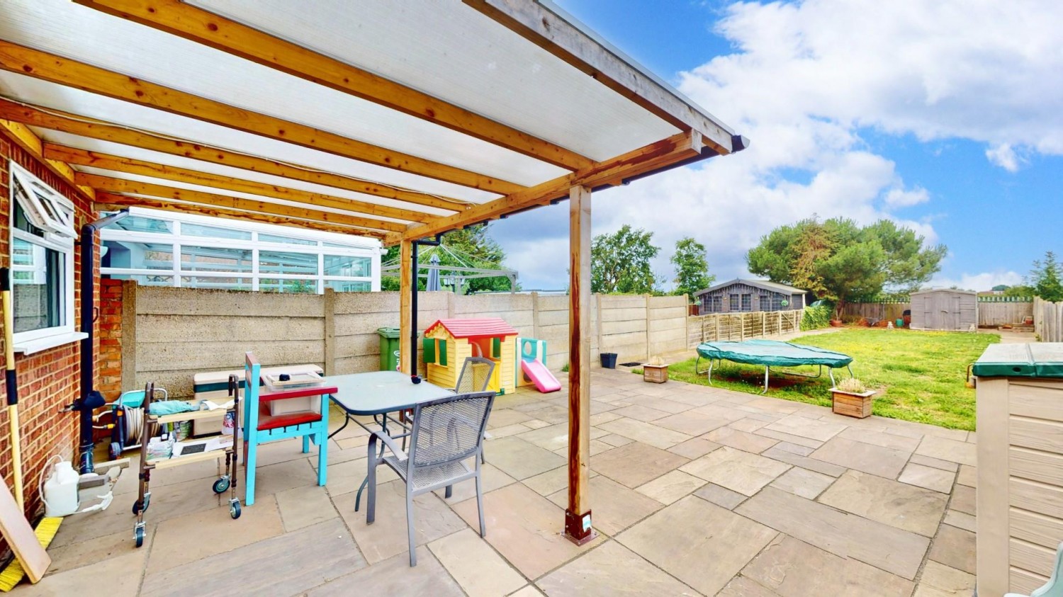 Gainsborough Road, Dagenham, RM8