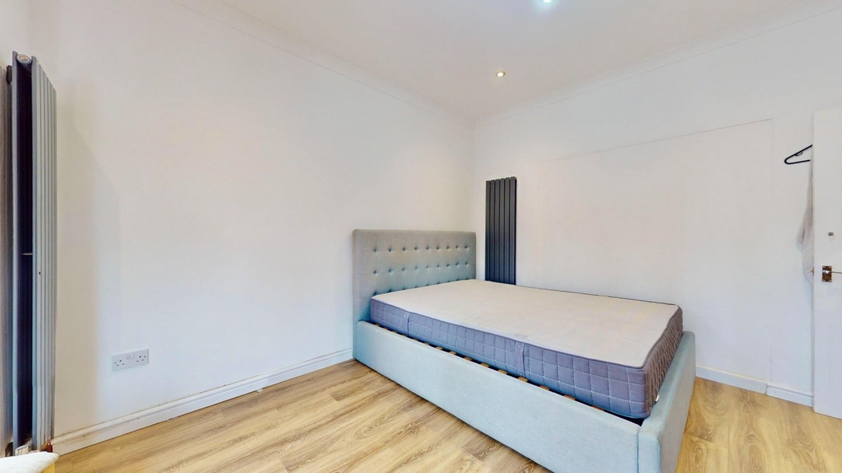 Sunningdale Avenue, Barking, IG11