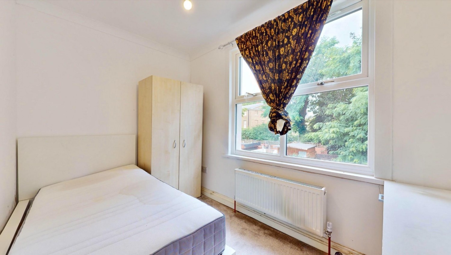 Sunningdale Avenue, Barking, IG11