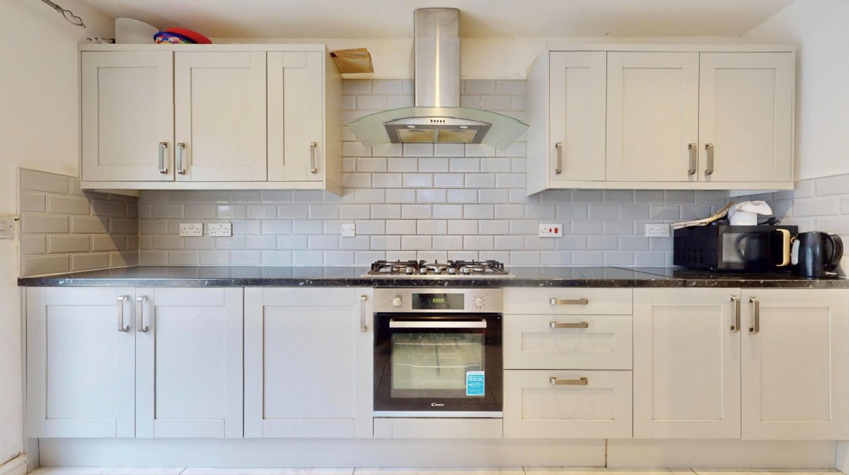 Sunningdale Avenue, Barking, IG11