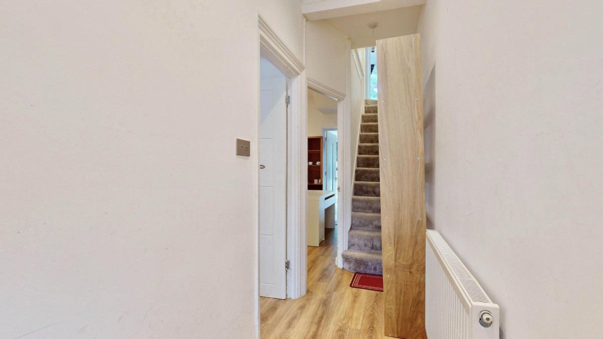 Sunningdale Avenue, Barking, IG11