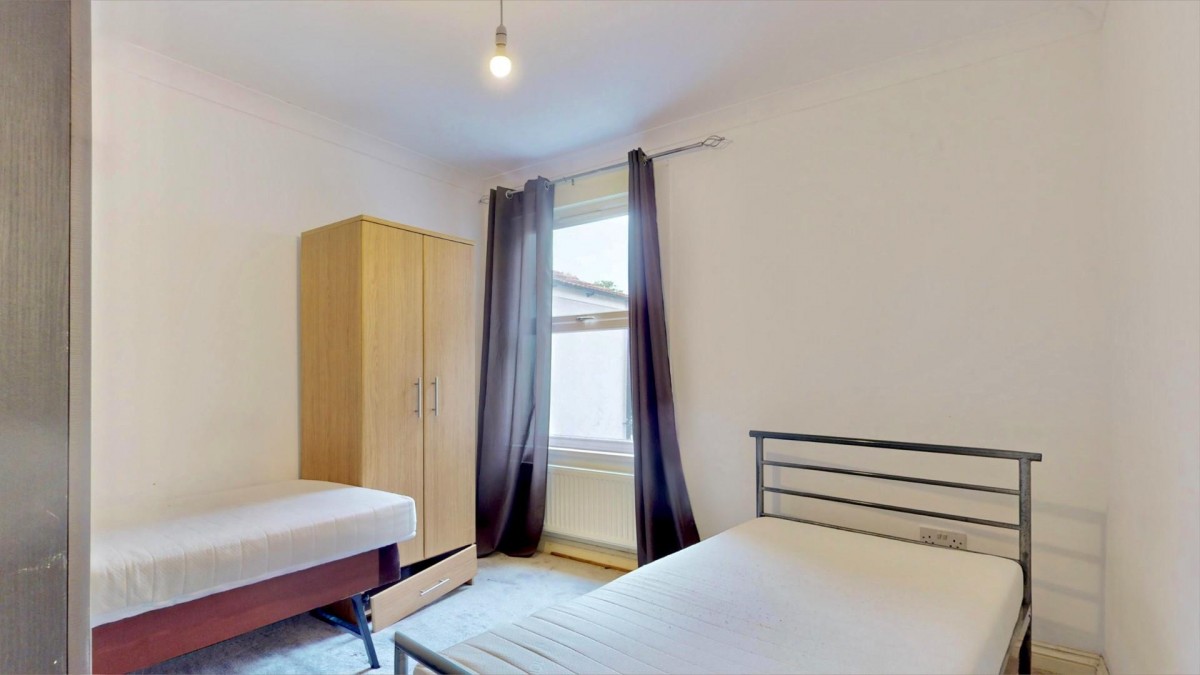 Sunningdale Avenue, Barking, IG11