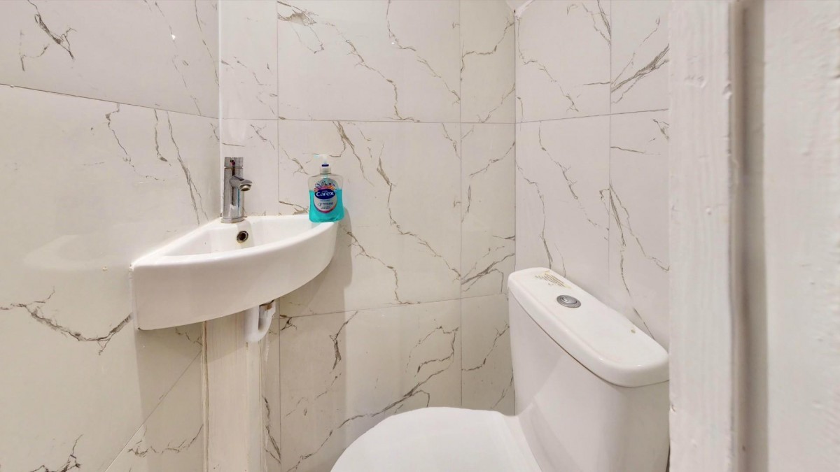 Sunningdale Avenue, Barking, IG11