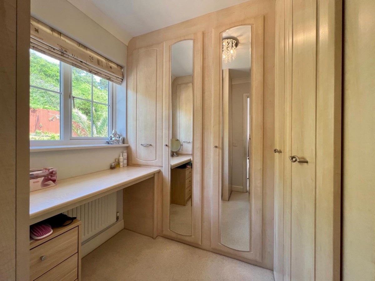 Alexandra Corniche, Hythe