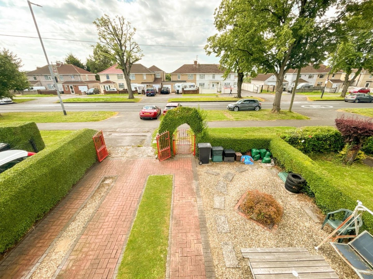 Broad Walk, Bristol, BS4 2RT