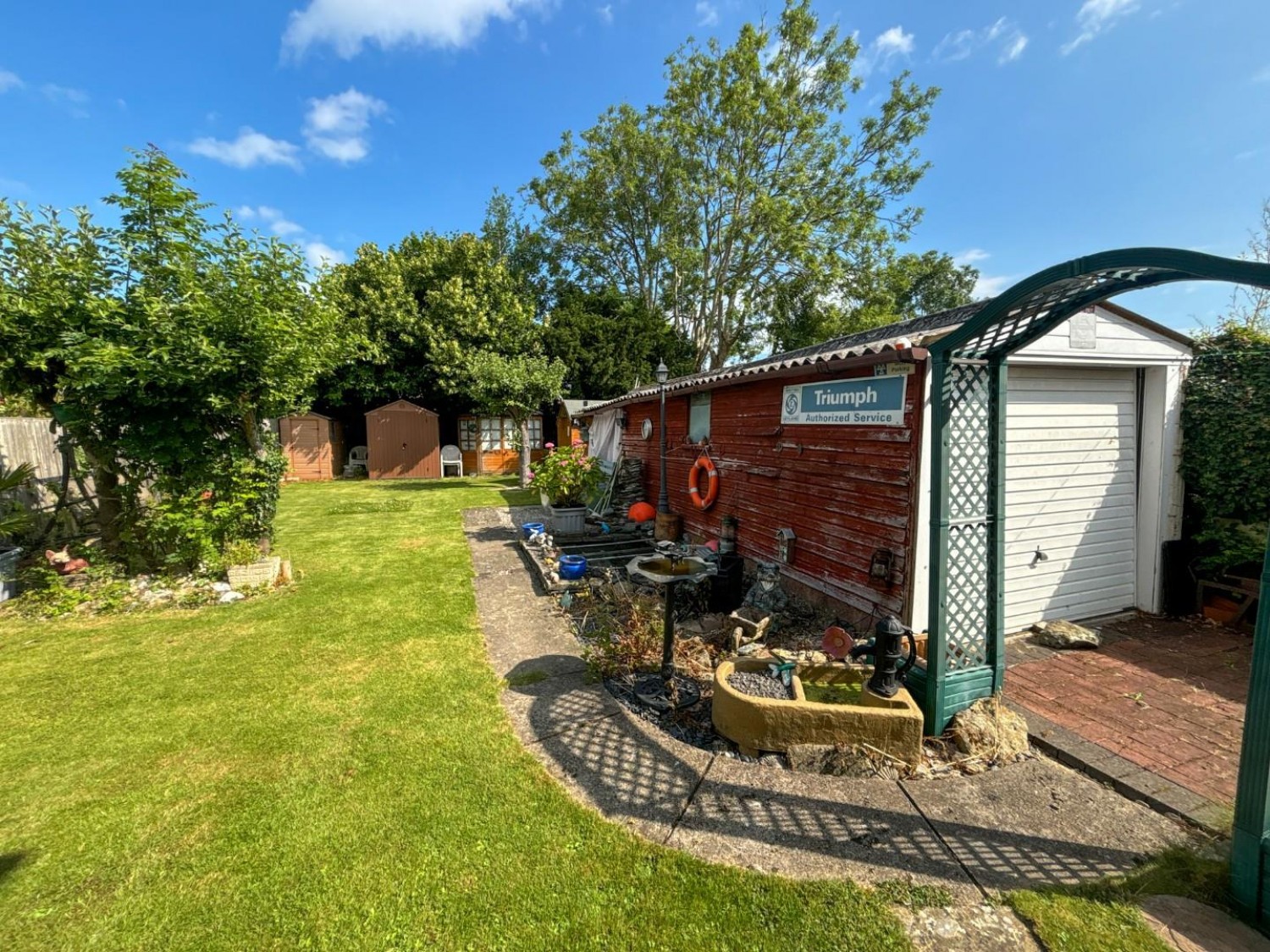 Broad Walk, Bristol, BS4 2RT