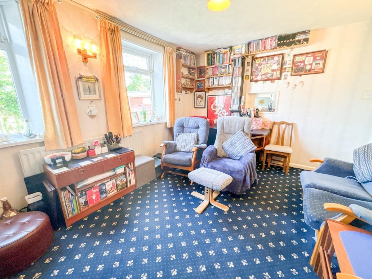 Broad Walk, Bristol, BS4 2RT