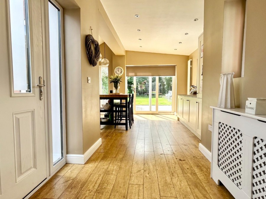 Cemetery Road, Mexborough, Doncaster S63 9PN Hunters Estate Agents