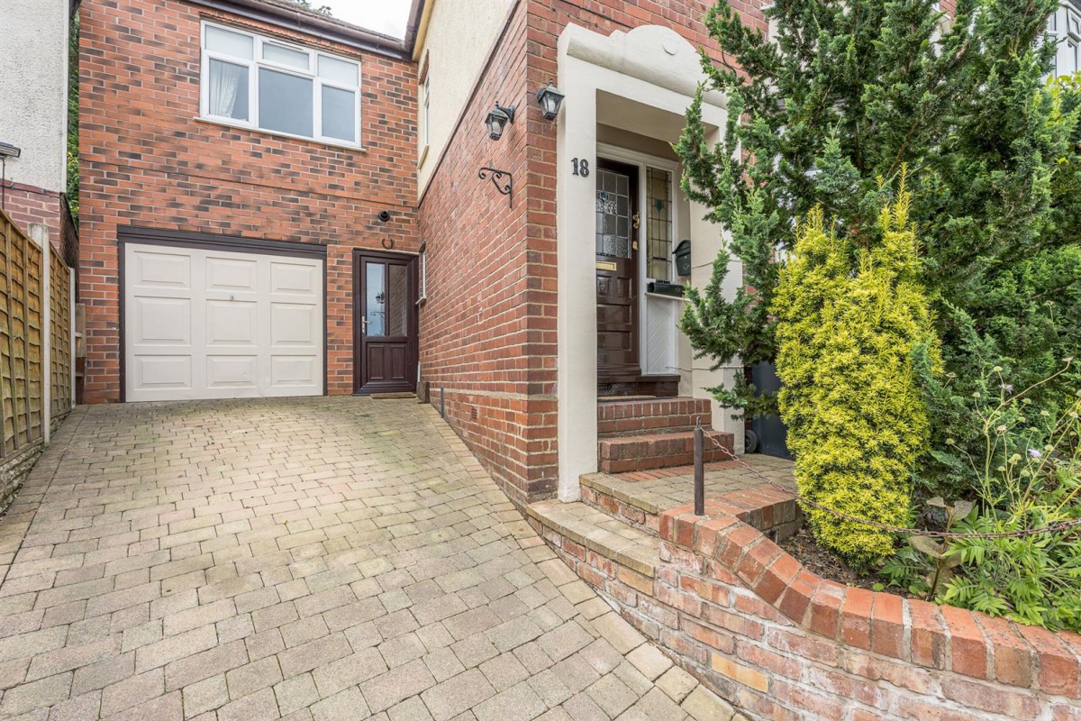 Timberdine Close, Halesowen, B63 2SP