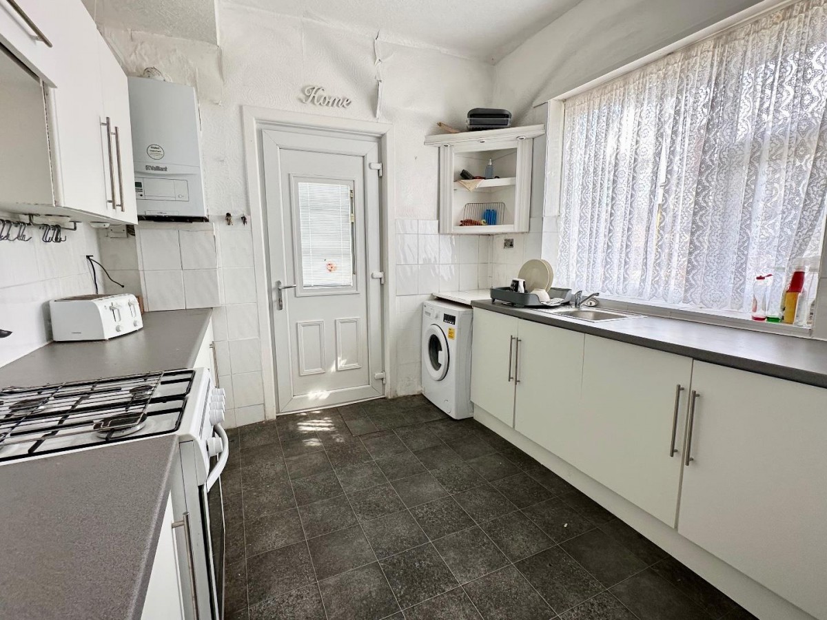 Warbreck Drive, Blackpool, FY2 9RY