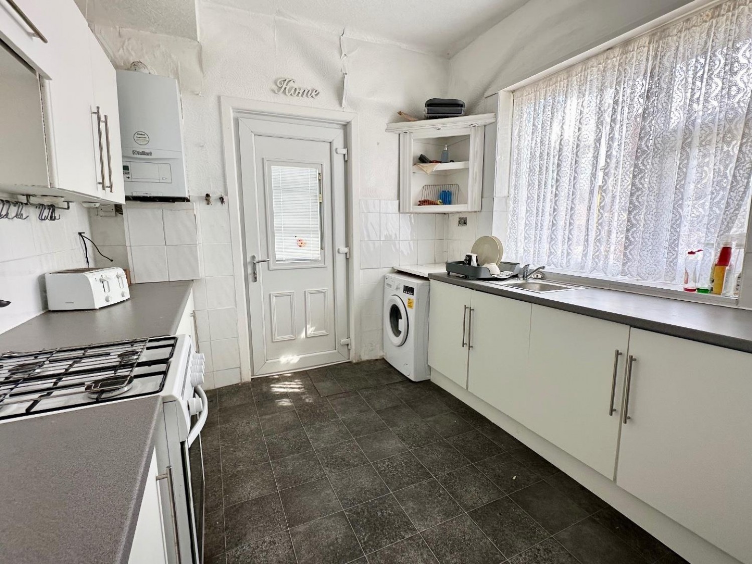 Warbreck Drive, Blackpool, FY2 9RY