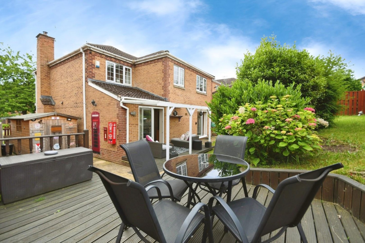 Periwood Grove, Woodseats, Sheffield, S8 0HX