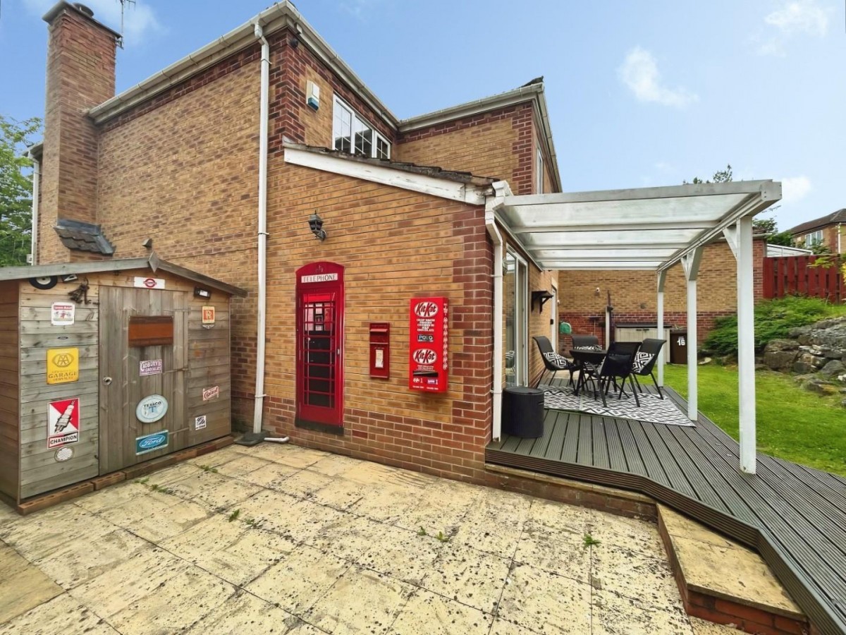 Periwood Grove, Woodseats, Sheffield, S8 0HX
