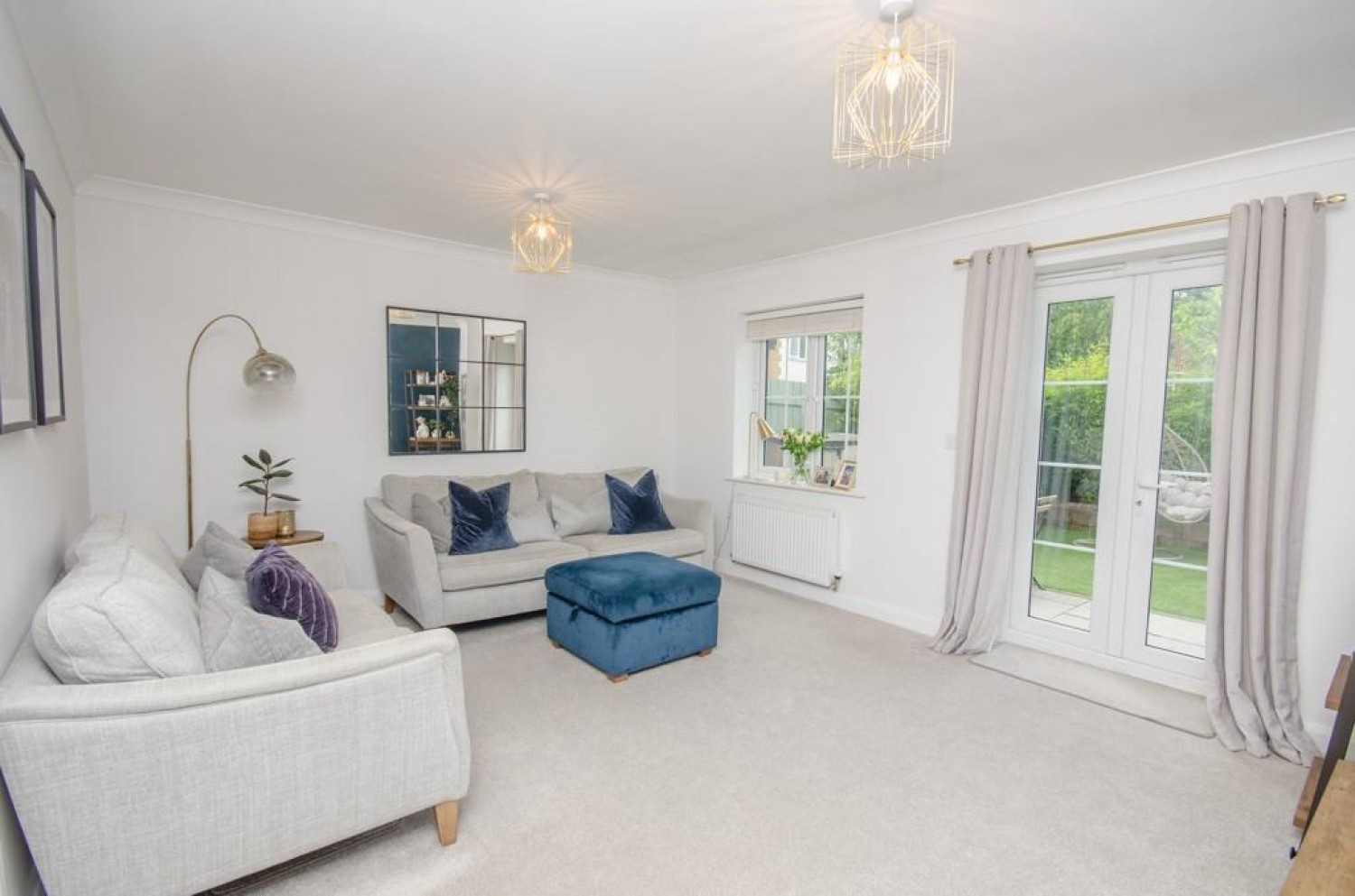 Newbury Chase, Downend, Bristol, BS16 6FF
