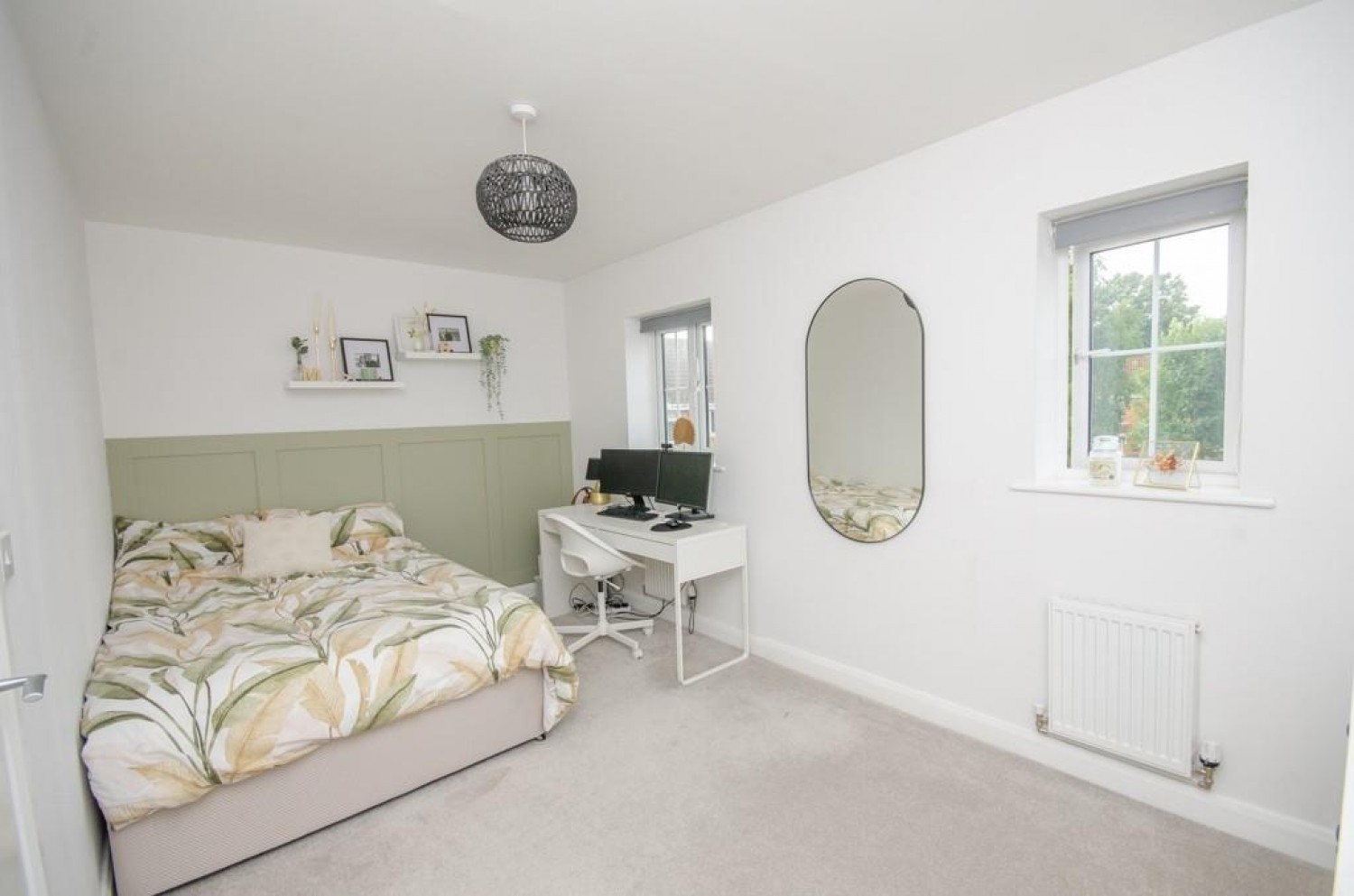 Newbury Chase, Downend, Bristol, BS16 6FF