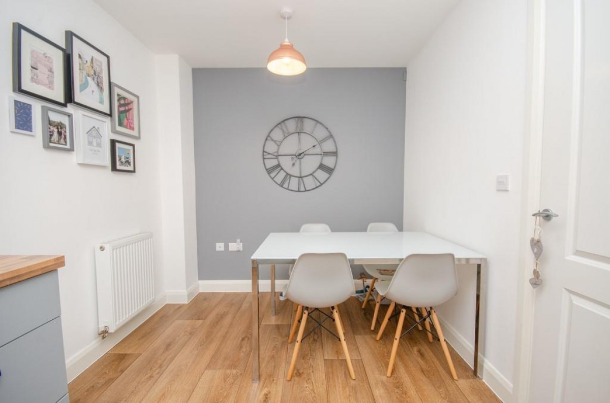 Newbury Chase, Downend, Bristol, BS16 6FF
